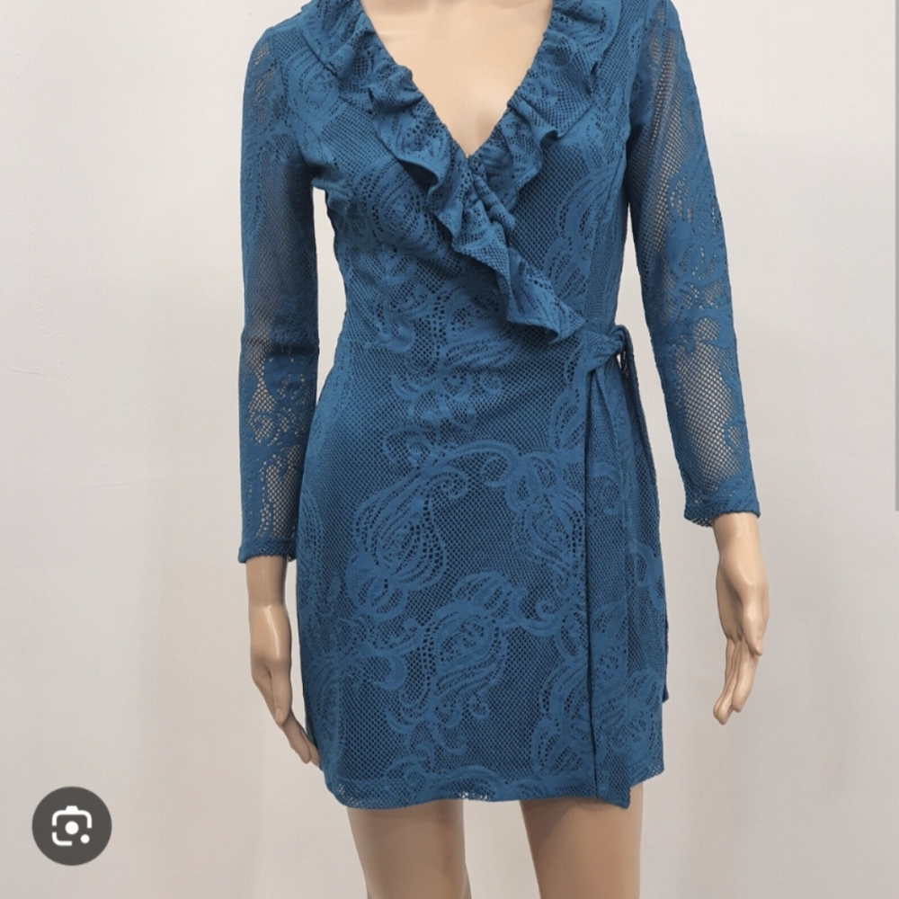 Lilly Pulitzer Lace Romper Large